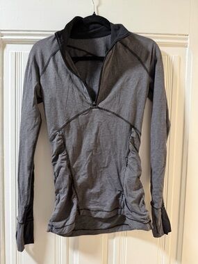Lululemon Women’s Gray Striped Quarter-Zip Athletic Top - Size 4